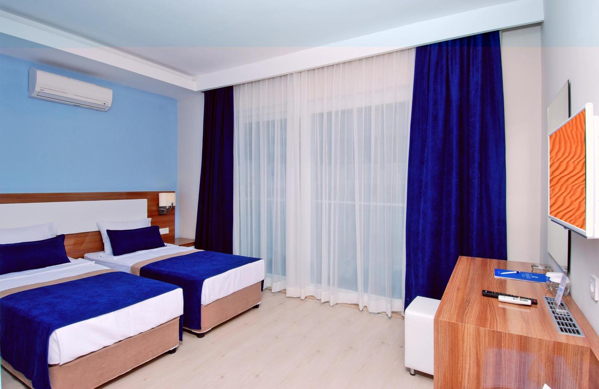 Kleopatra Ramira Otel