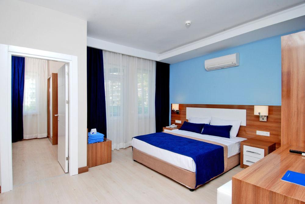 Kleopatra Ramira Otel 4*