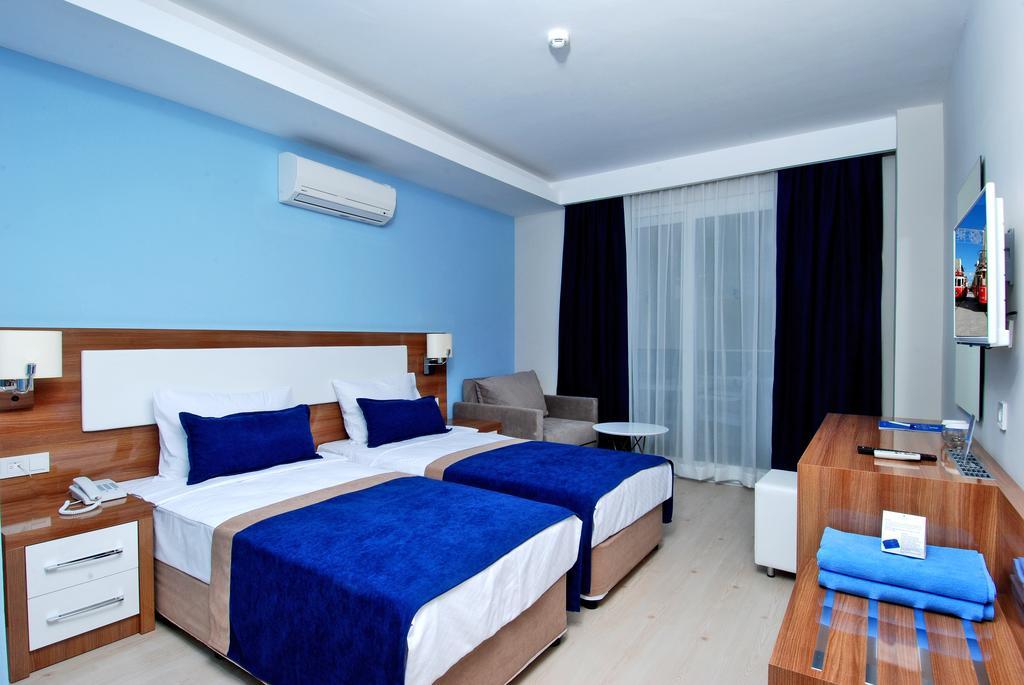 Otel Kleopatra Ramira